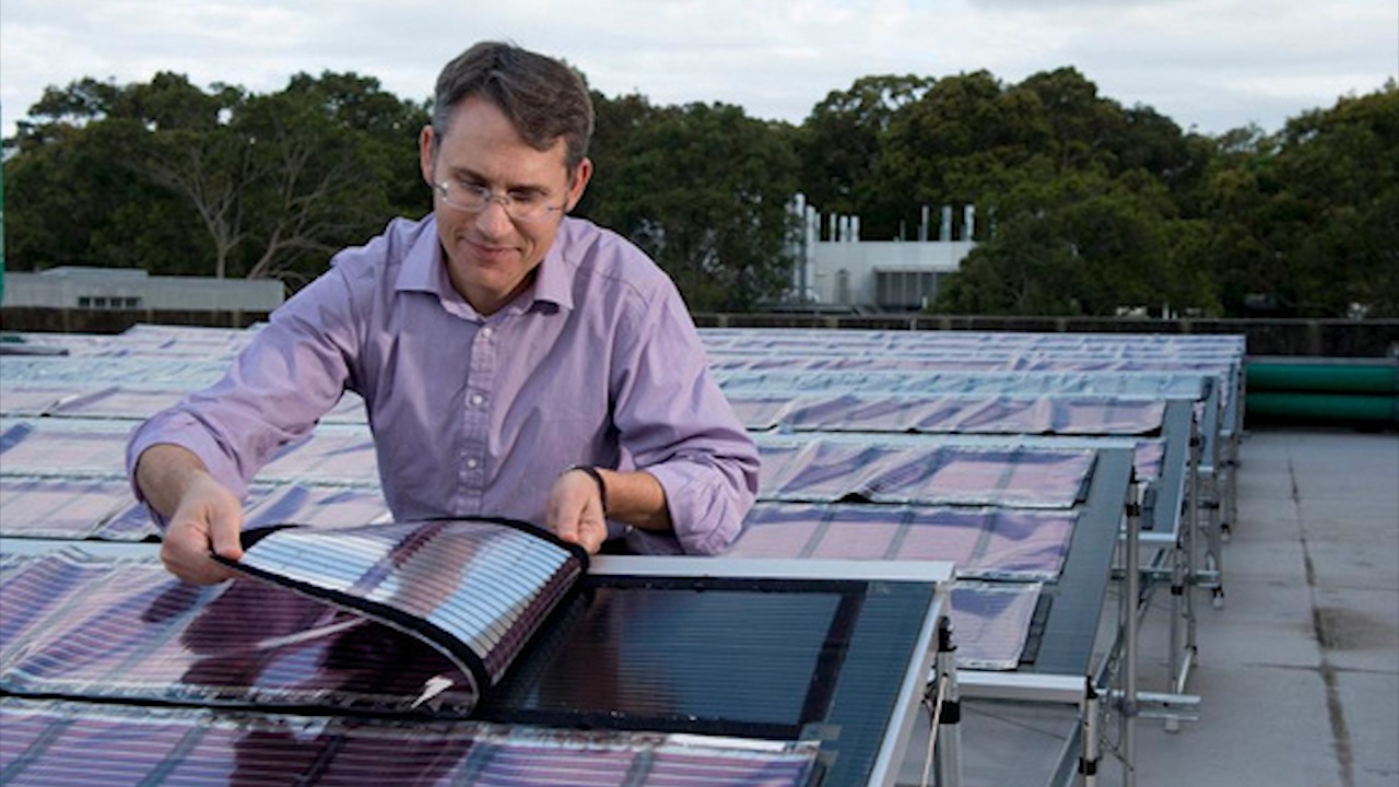 Rac thai pin Mat Troi va cong nghe xu ly de tai san xuat hinh anh