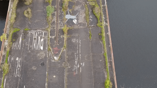 Tha roi iPhone 12 Pro o do cao 100 m bang drone hinh anh