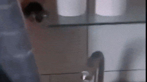 Nuoc sinh hoat boc chay nhu xang tai Trung Quoc hinh anh