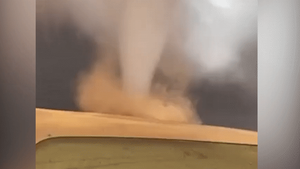 Loc xoay xuat hien o Saudi Arabia hinh anh