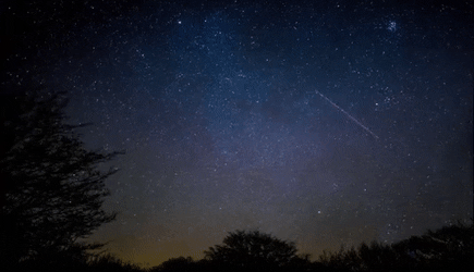 50 sao bang roi moi gio trong tran mua Geminid o My hinh anh