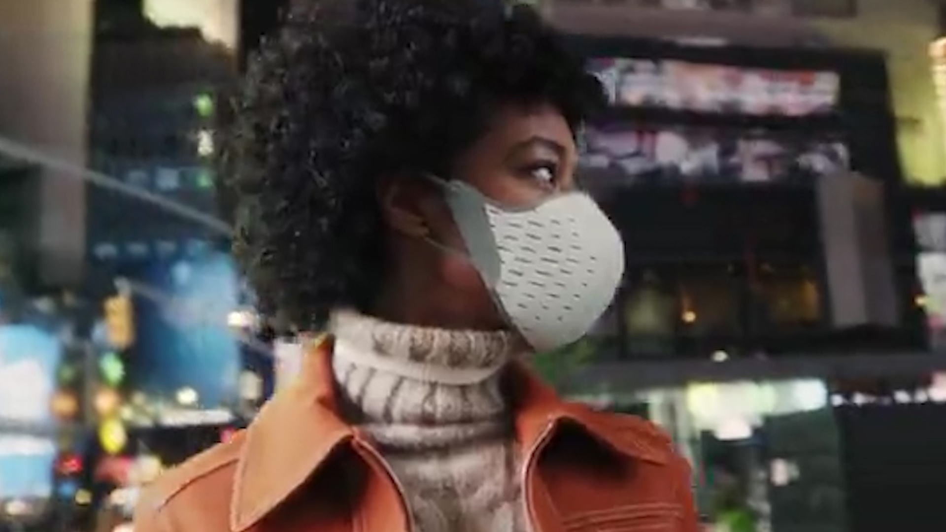 Khau trang thong minh diet Covid-19 duoc gioi thieu o CES hinh anh