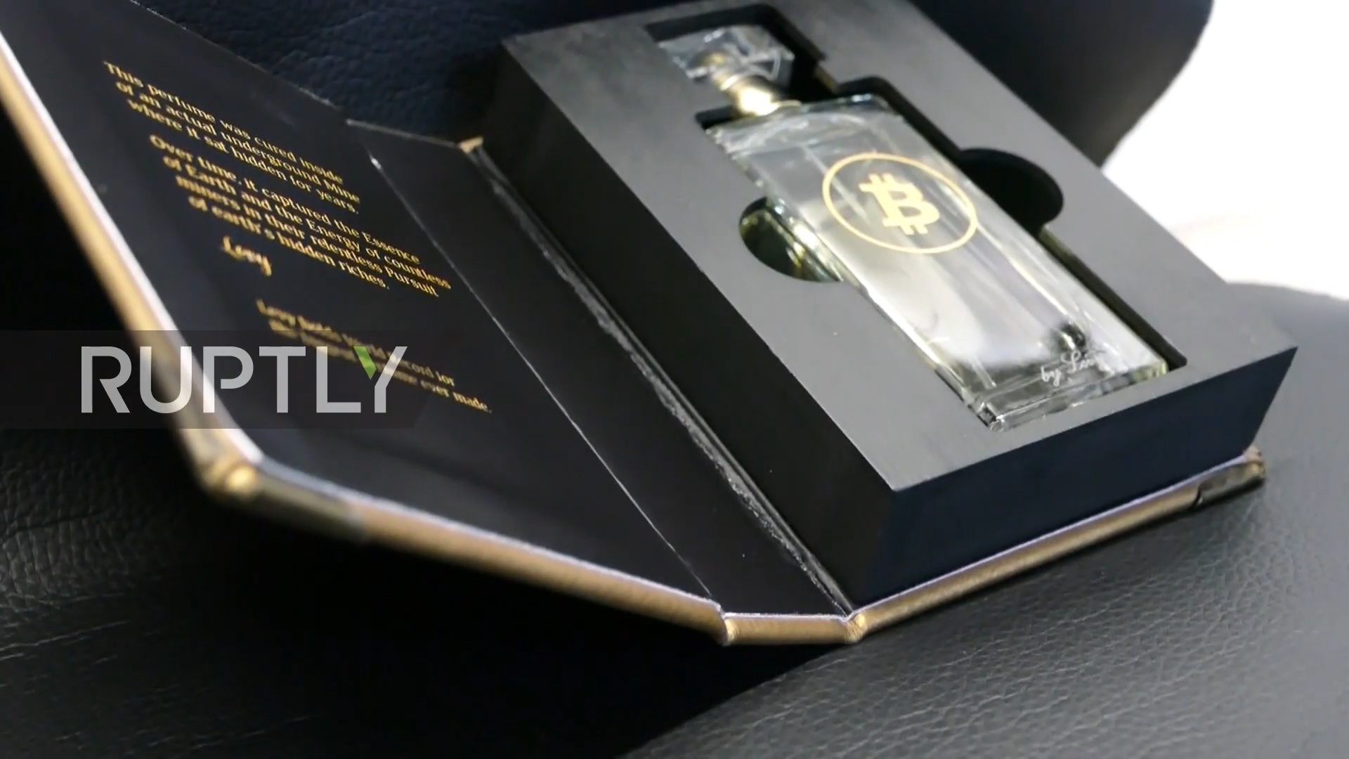 Nuoc hoa lay cam hung tu Bitcoin hinh anh