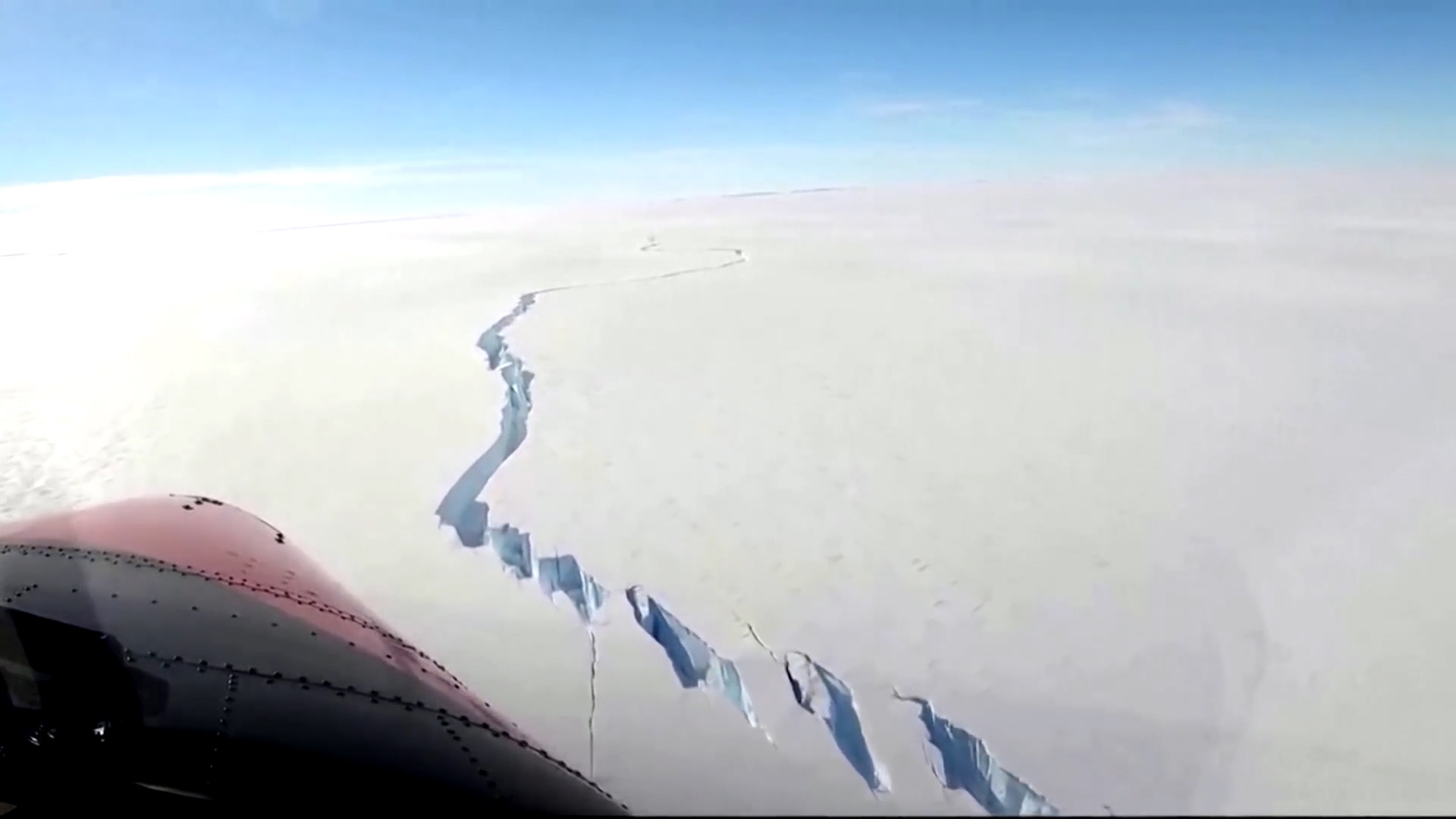 Tang bang lon hon ca New York vua tach khoi Nam Cuc hinh anh