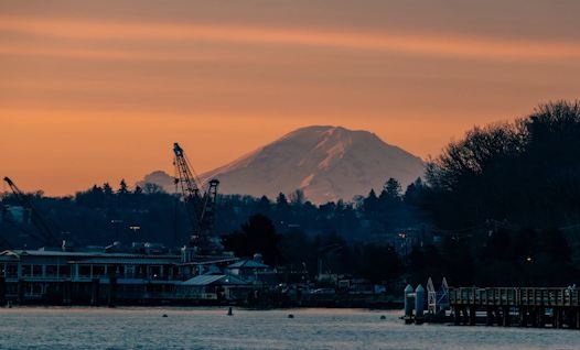 Canh mat troi moc tuyet dep o Washington hinh anh