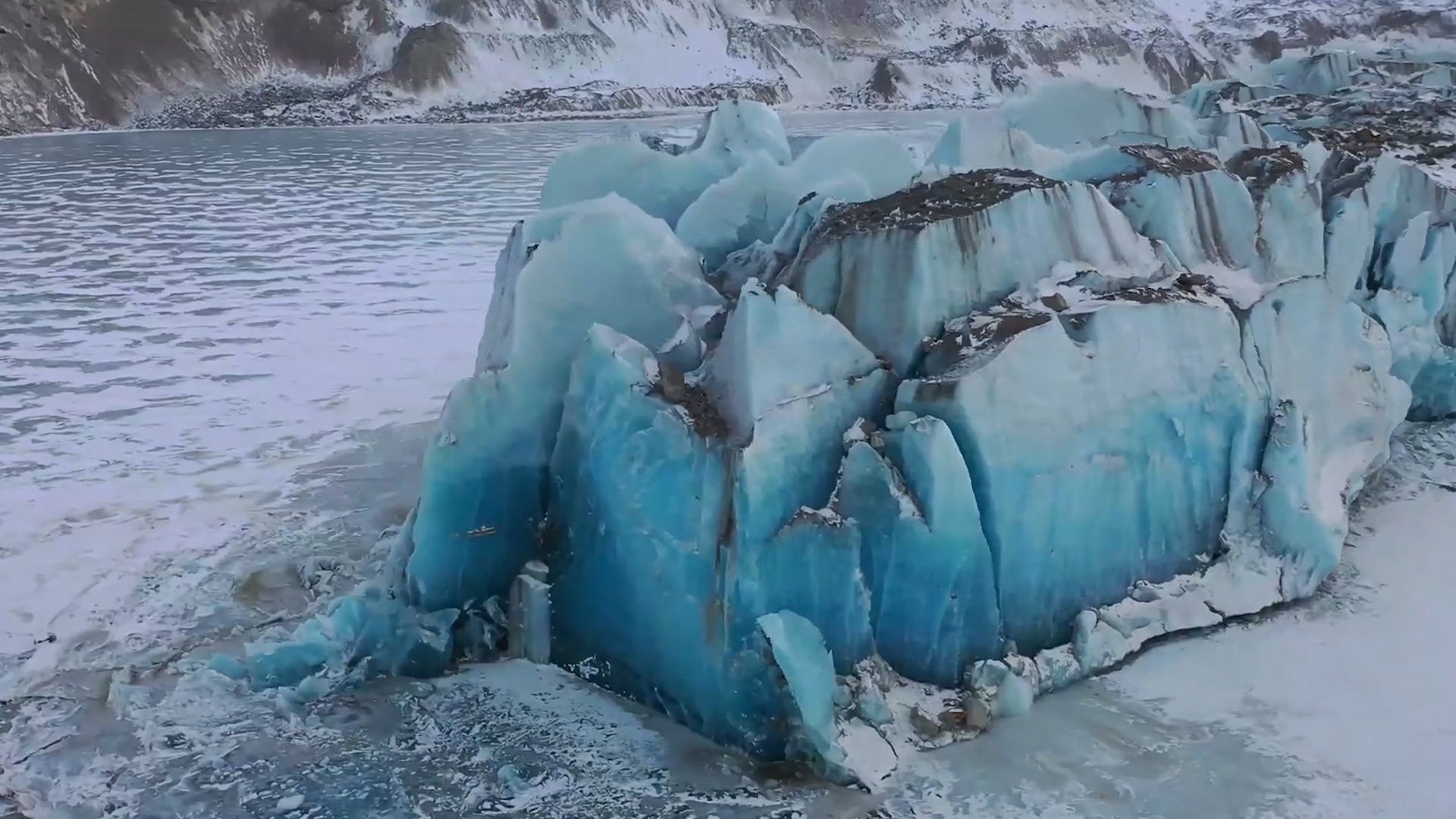 Nhung 'hon dao kim cuong' o song bang lon nhat Tay Tang hinh anh
