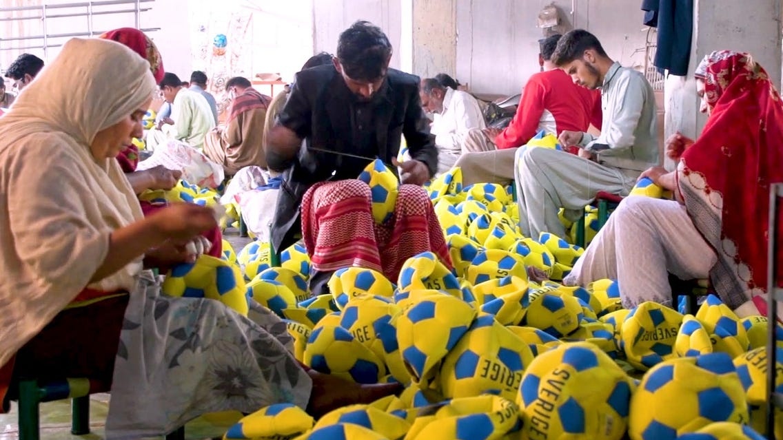 Noi lam ra 70% so qua bong da cua the gioi hinh anh