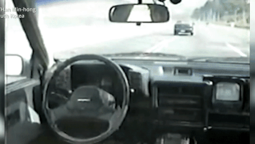 Bang chung Han Quoc co xe tu lai tu nhung nam 90 hinh anh