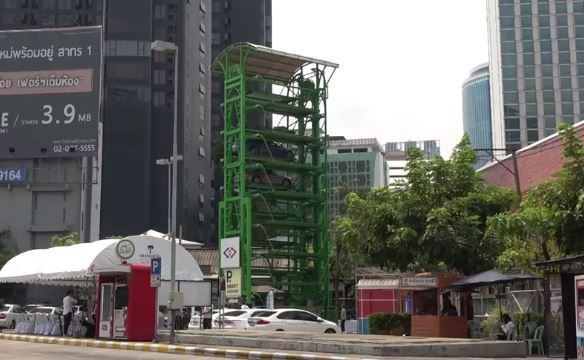 Bai dau xe thang dung, giai phap giao thong o Thai Lan hinh anh