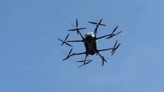 Trai nghiem 'taxi bay' tu lai o Trung Quoc hinh anh