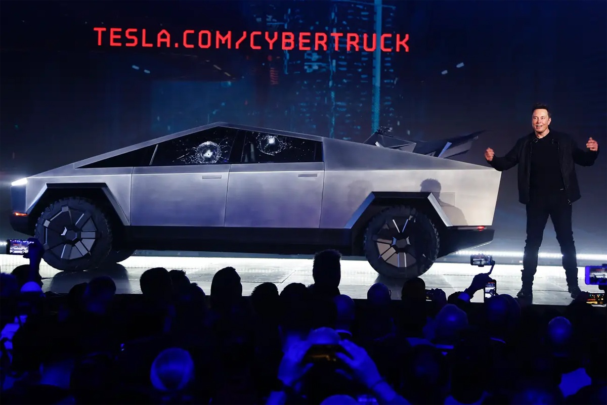 Tai sao Tesla khong chi tien cho quang cao? hinh anh