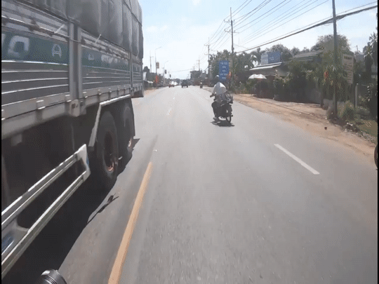 Xe may phong nhanh gay tai nan tai Dong Nai hinh anh