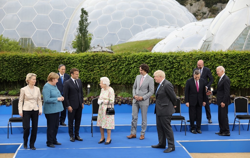 Nu hoang Elizabeth khien cac lanh dao G7 bat cuoi hinh anh