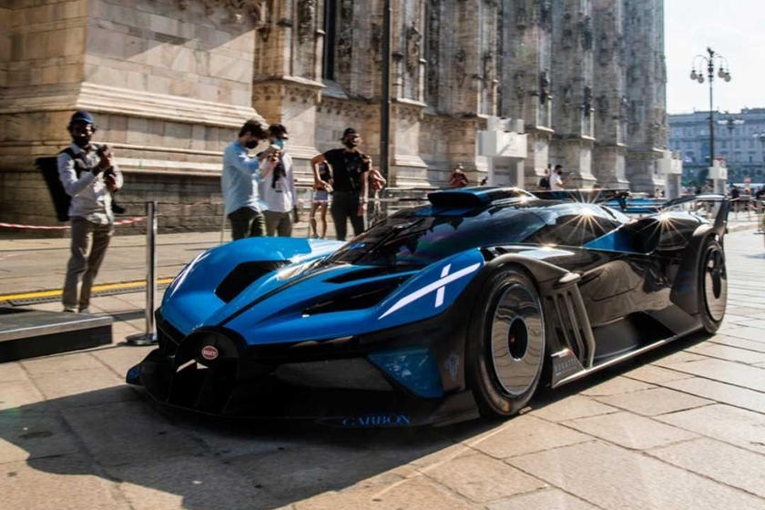 Bugatti Bolide lan dau xuat hien truoc cong chung hinh anh