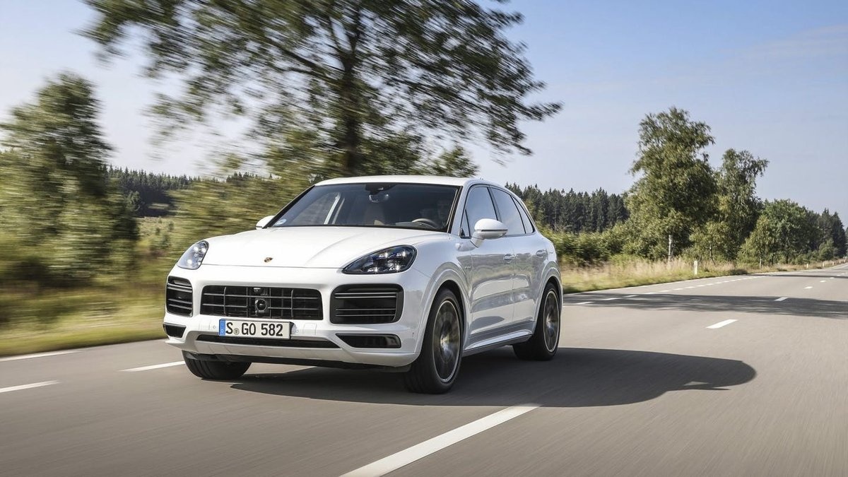 Dien hoa san pham co giup Porsche thanh cong trong tuong lai? hinh anh