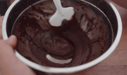 Cach lam chocolate tai nha hinh anh