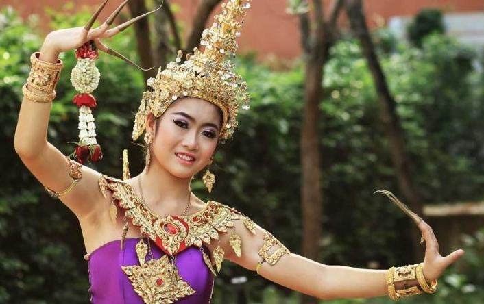 Xu chua vang va bi mat me hoac du khach hinh anh