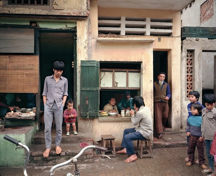 30 nam 'thay da doi thit' cua Ha Noi qua ong kinh nhiep anh gia My hinh anh