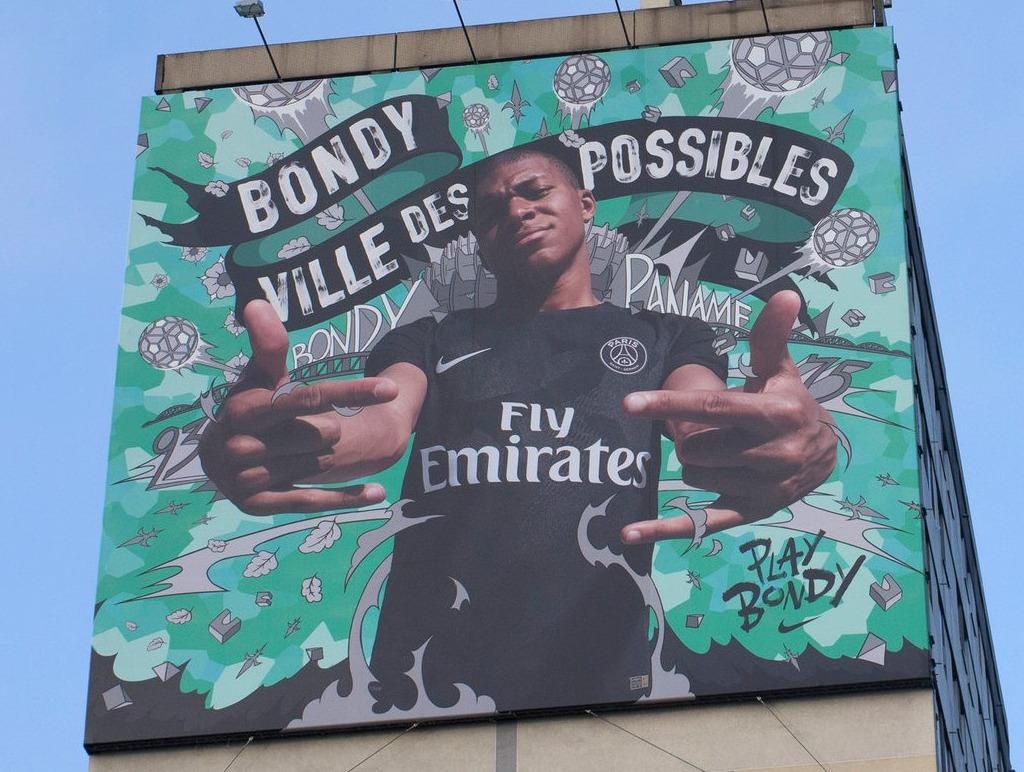 Ngam que huong xinh dep cua Mbappe va cac tuyen thu Phap hinh anh