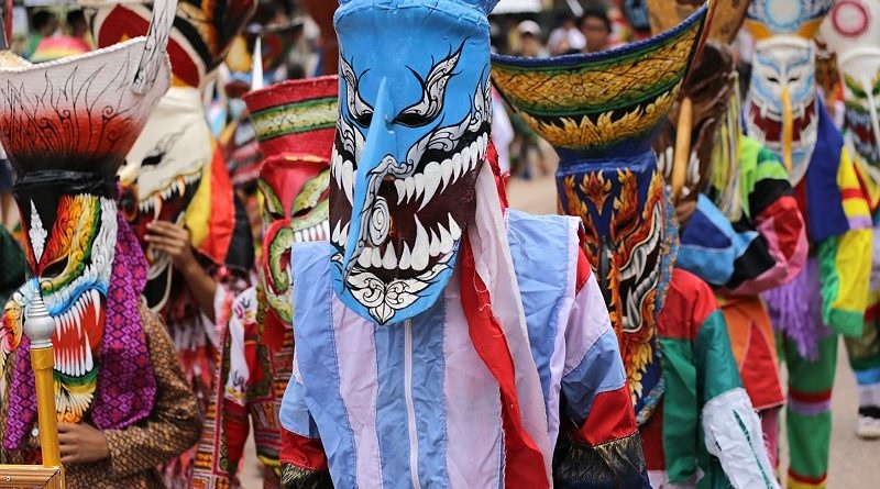 phong tuc chau A anh 12