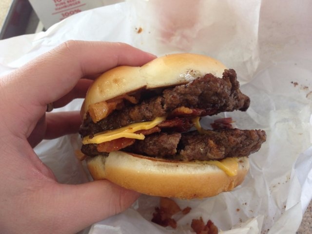 Nhung buc hinh chung minh do an thuc te khac xa anh quang cao hinh anh