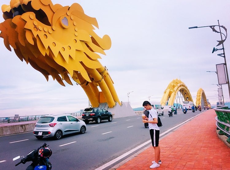 du lich Viet Nam truoc 25 anh 14