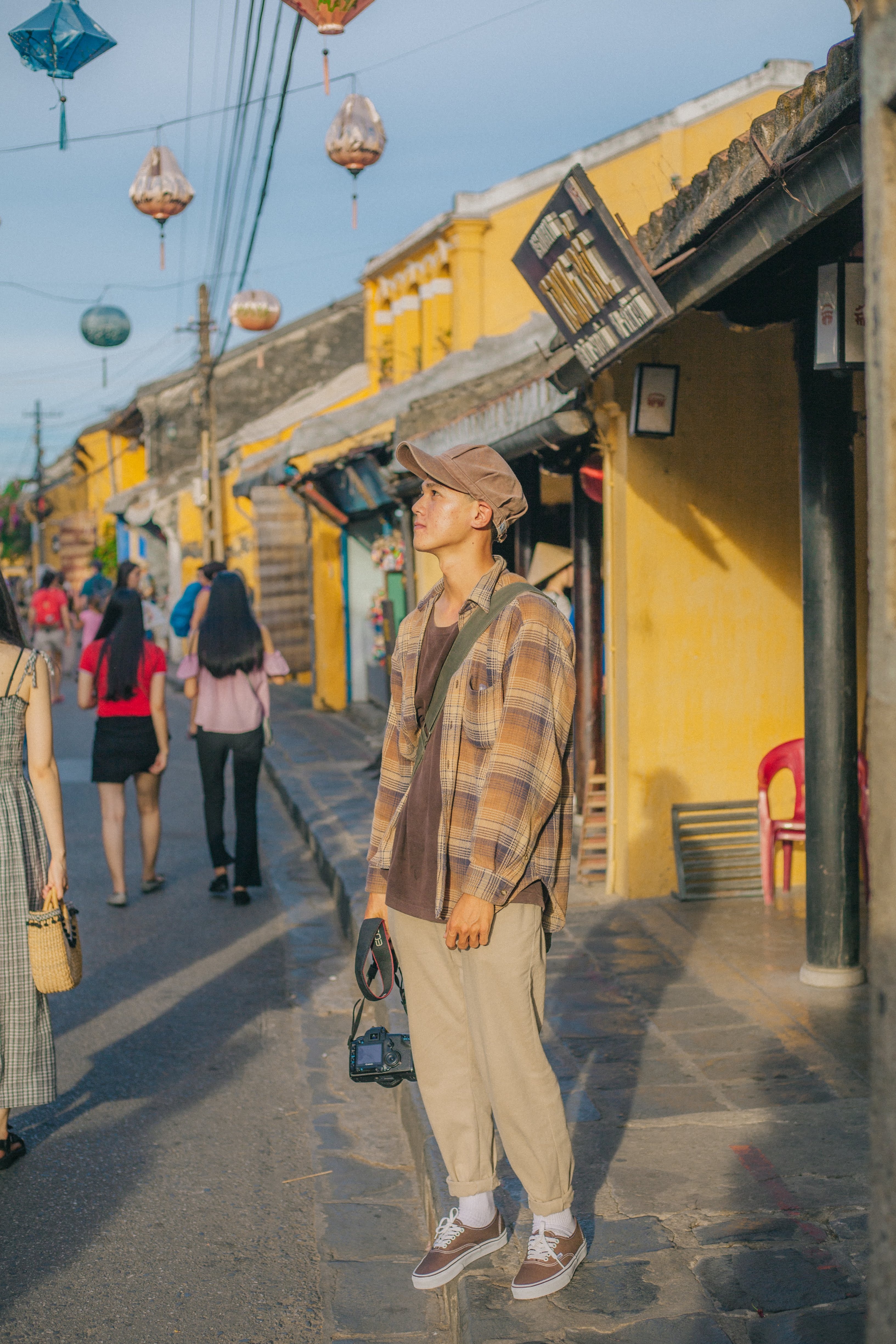 du lich Viet Nam truoc 25 anh 16