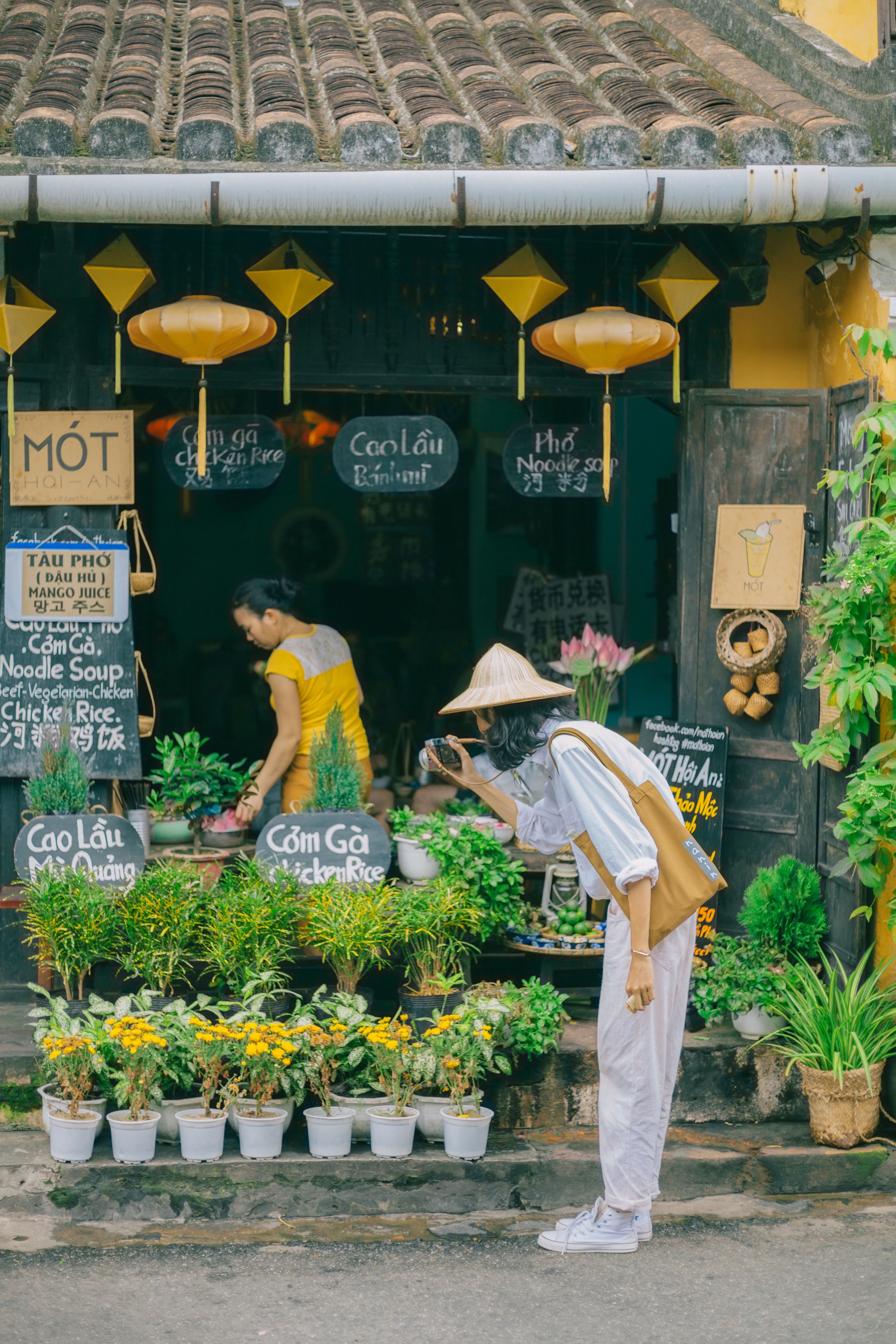 du lich Viet Nam truoc 25 anh 17