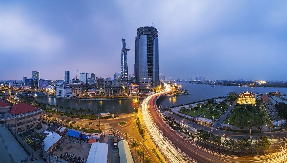 Diem danh nhung cay cau nhat dinh phai check-in khi den TP.HCM hinh anh