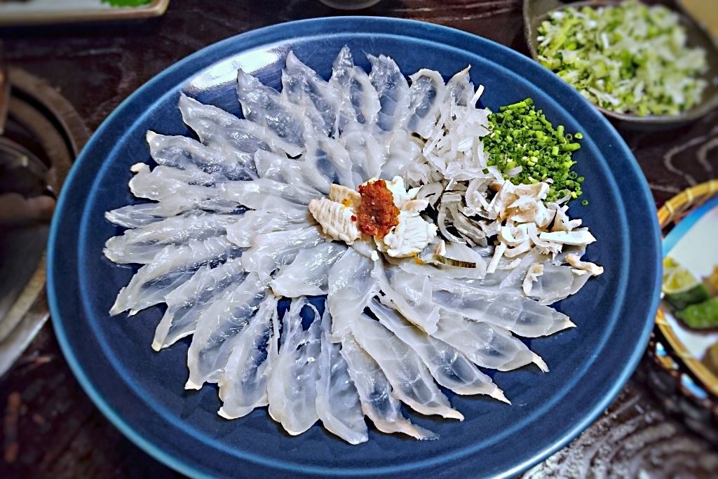 Mon ca noc cuc doc, dac san Nhat Ban co ten goi la gi? hinh anh