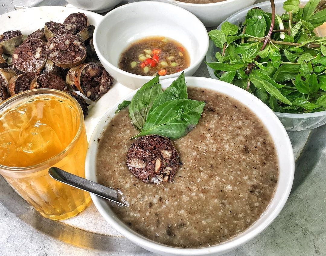 Bun long, doi sun nuong va cac mon tu noi tang cho chieu thong dong hinh anh