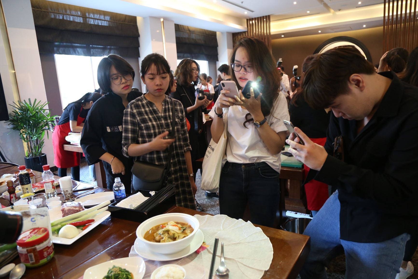 Dau bep noi tieng Han Quoc anh 12