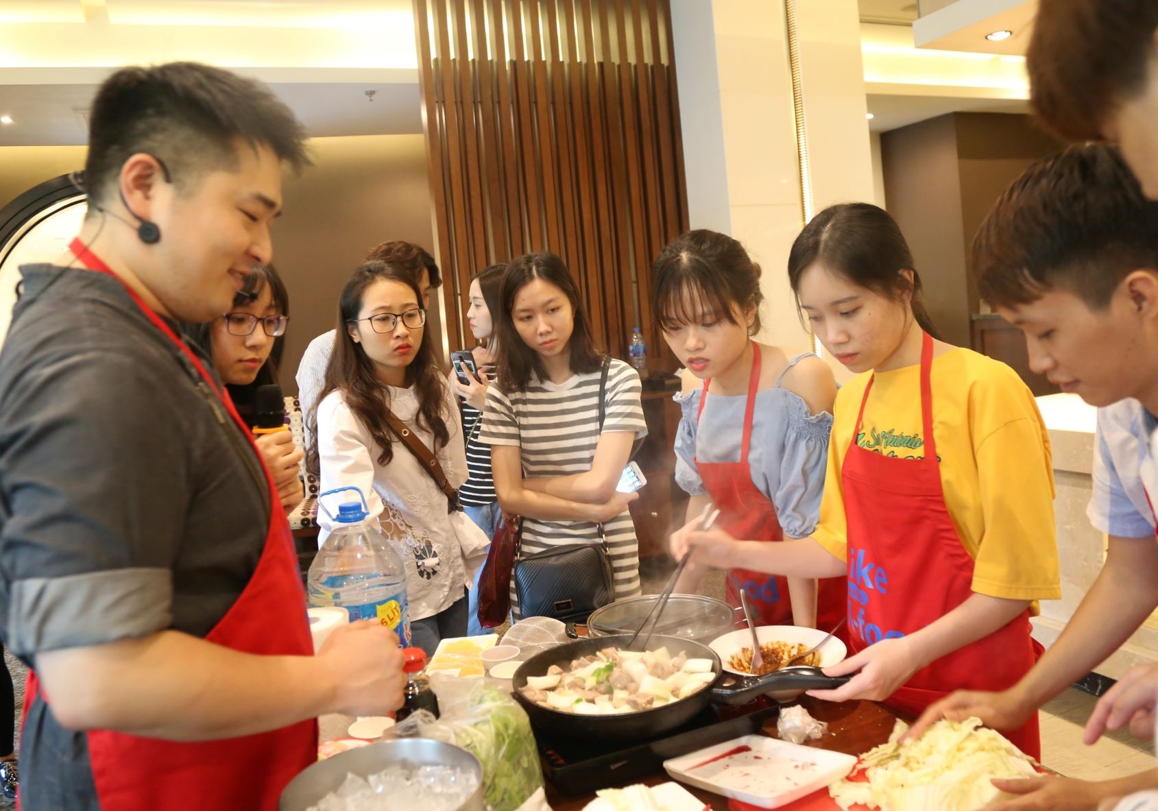 Dau bep noi tieng Han Quoc anh 13