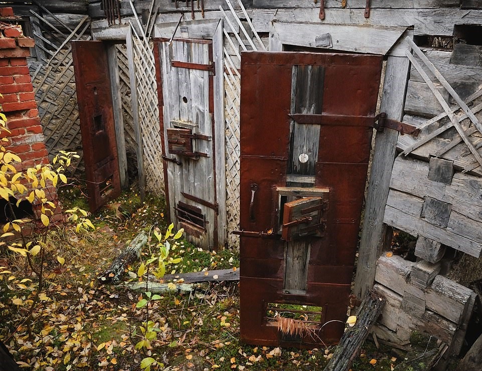 Duong sat chau Au anh 4