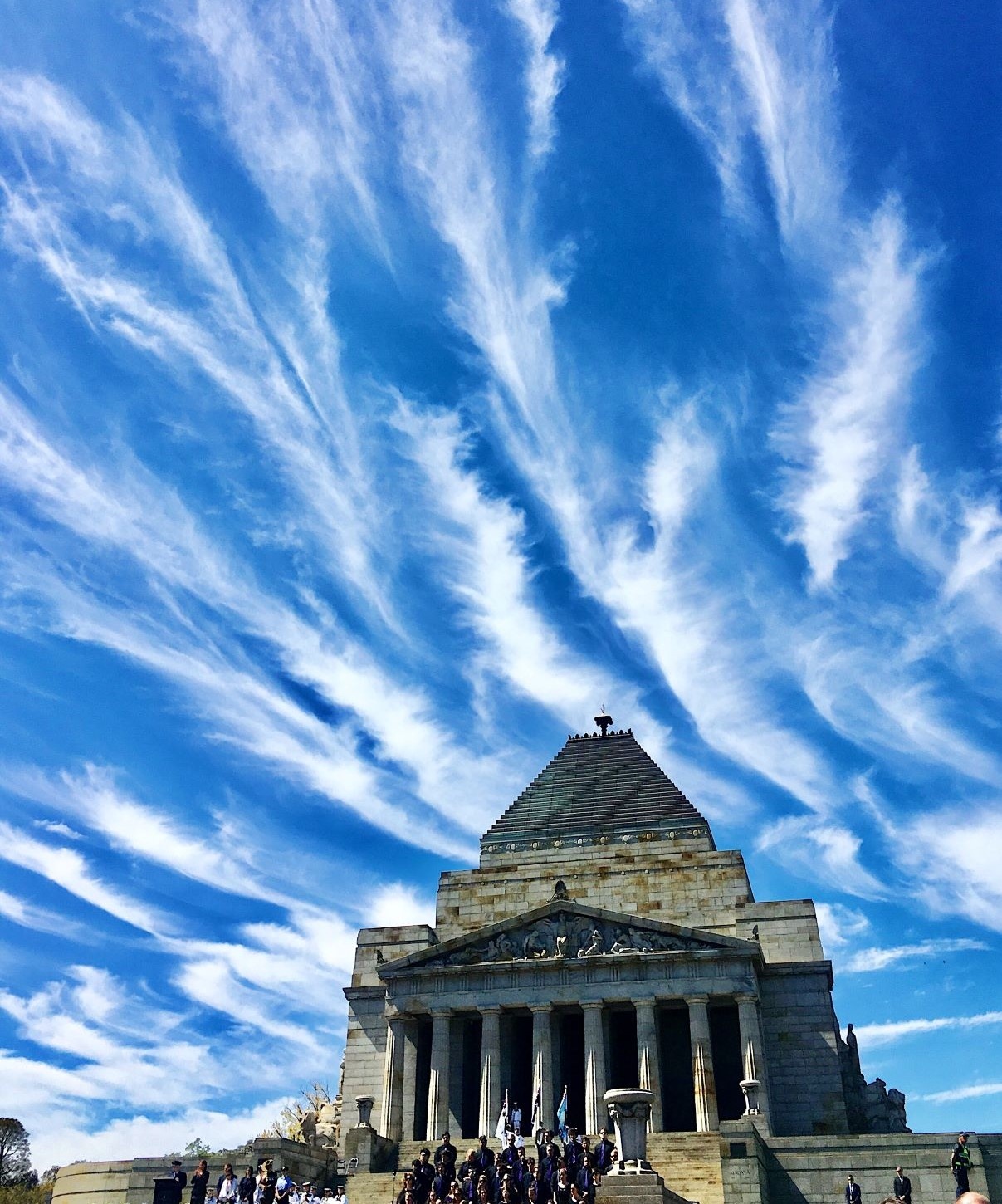 Dai tuong niem o Melbourne anh 9