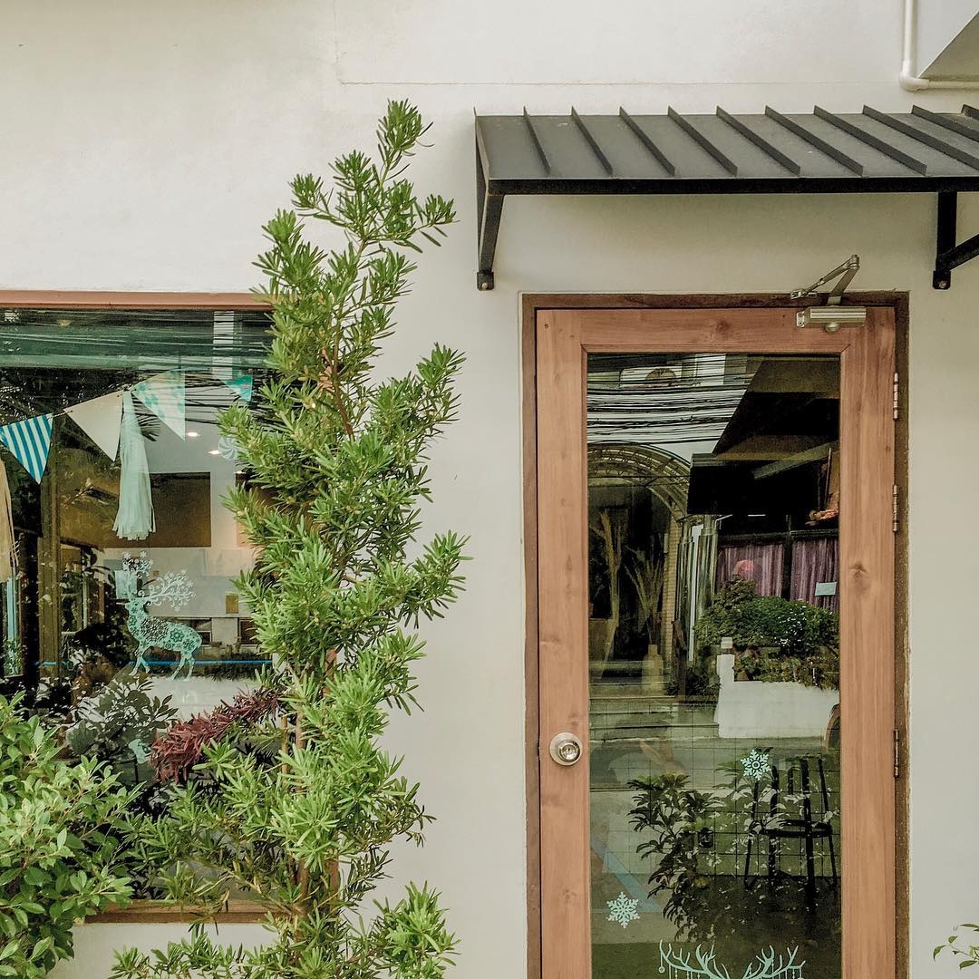 Quan ca phe Bangkok anh 13