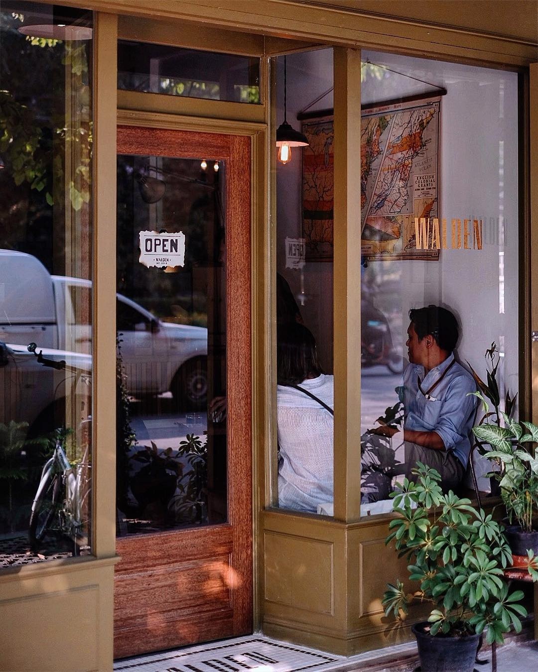 Quan ca phe Bangkok anh 9