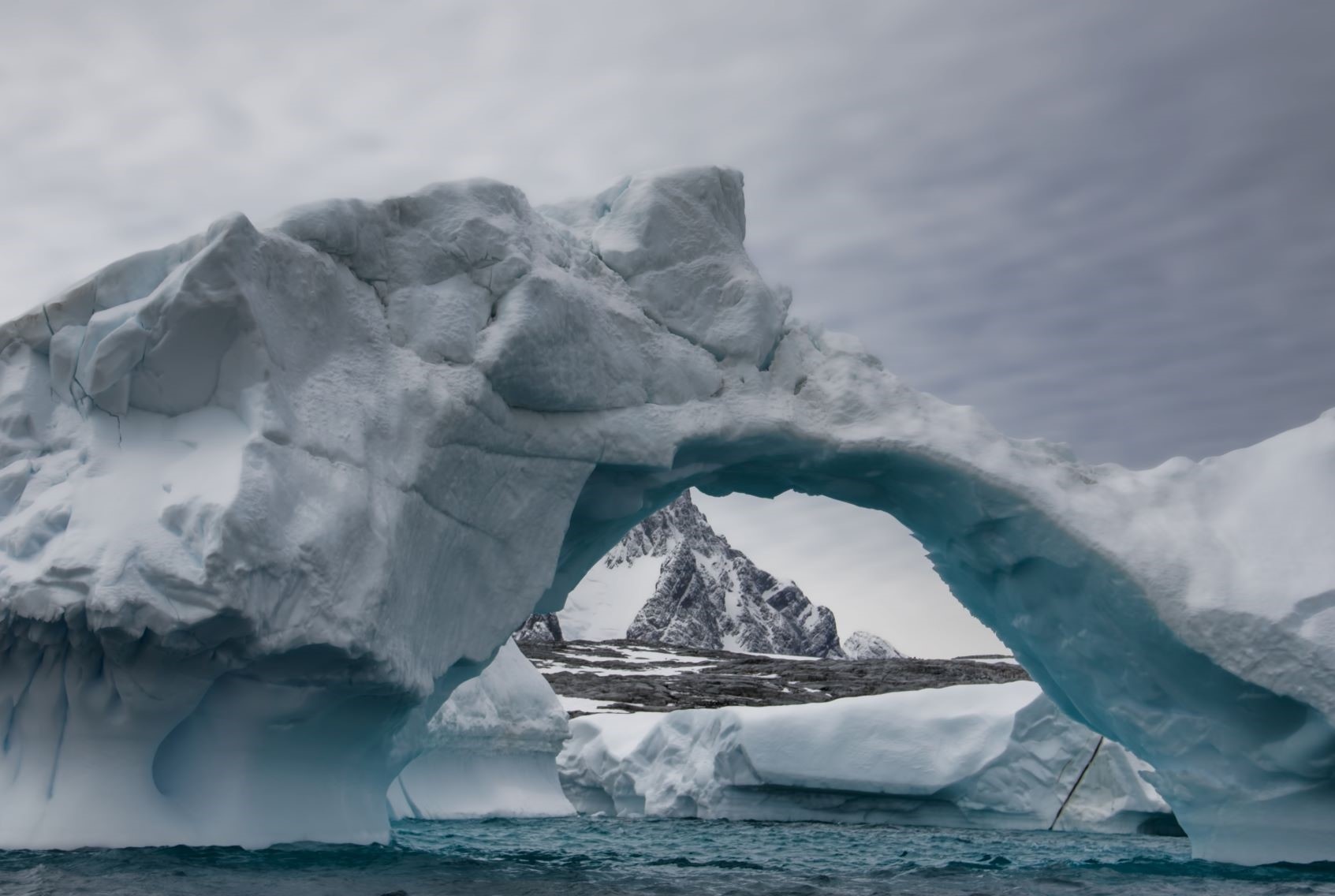 Chinh phuc Nam Cuc anh 17