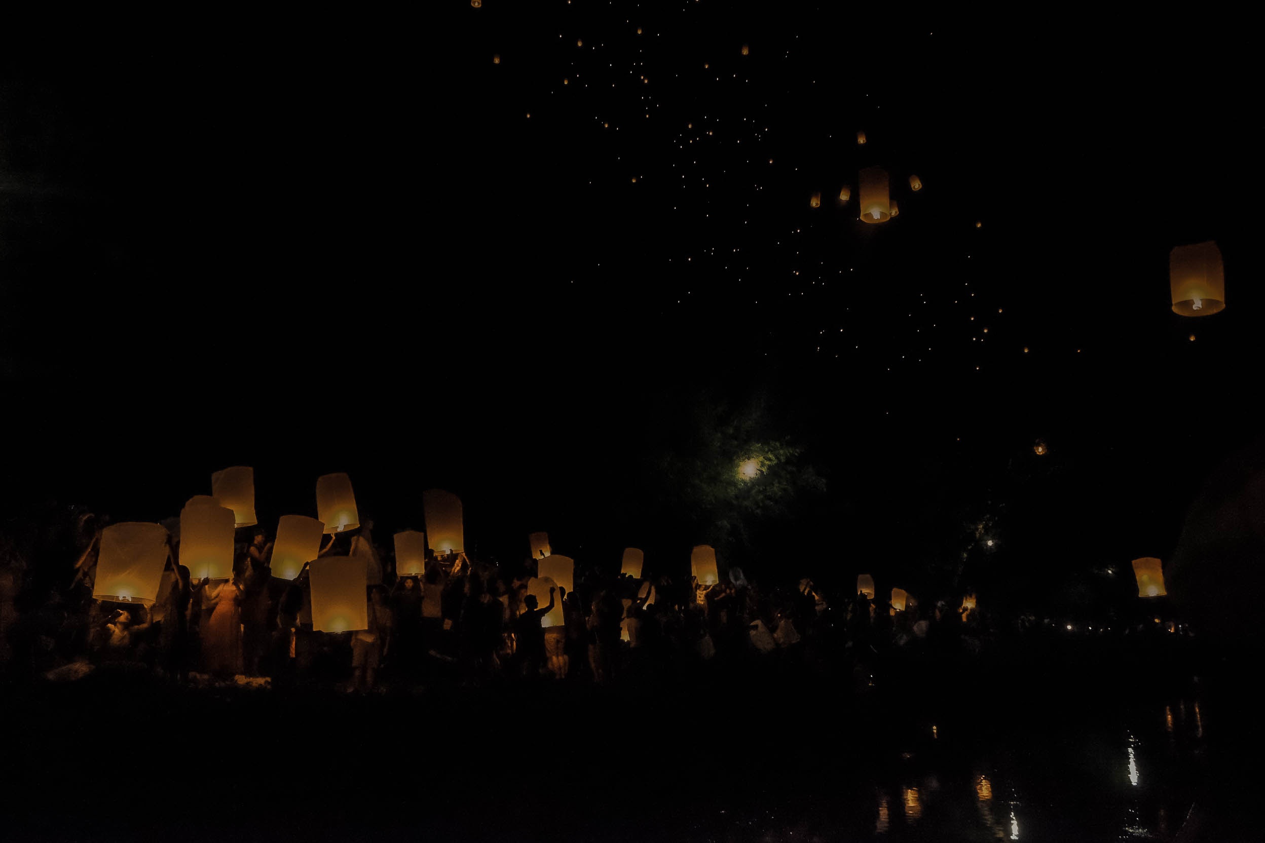 Tha den troi o Thai Lan anh 24