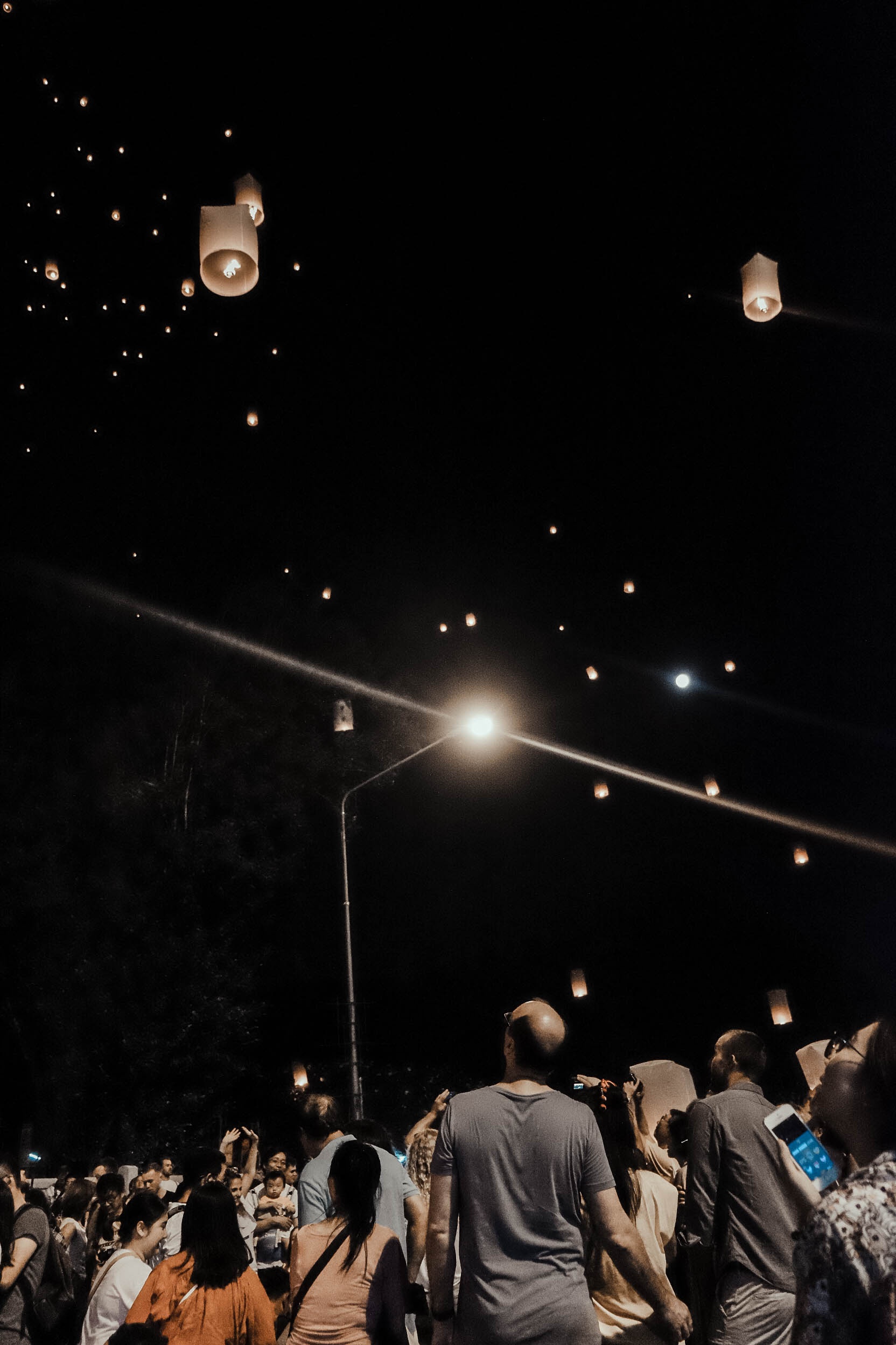 Tha den troi o Thai Lan anh 28