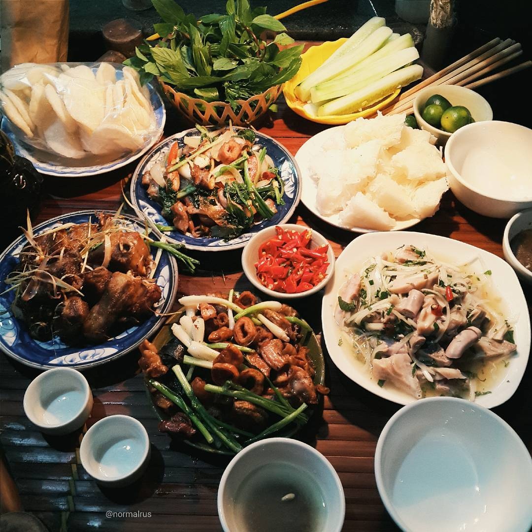 Hang an dem Ha Noi anh 1