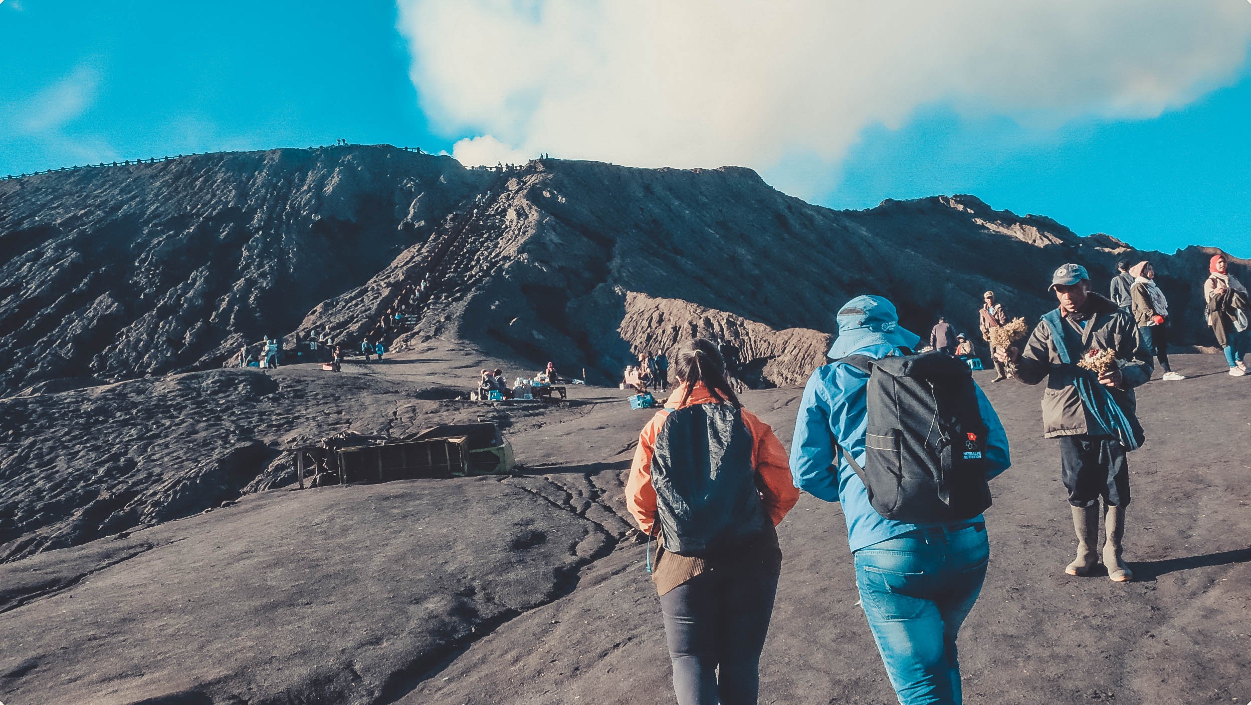 Nui lua Bromo,  Indonesia anh 5