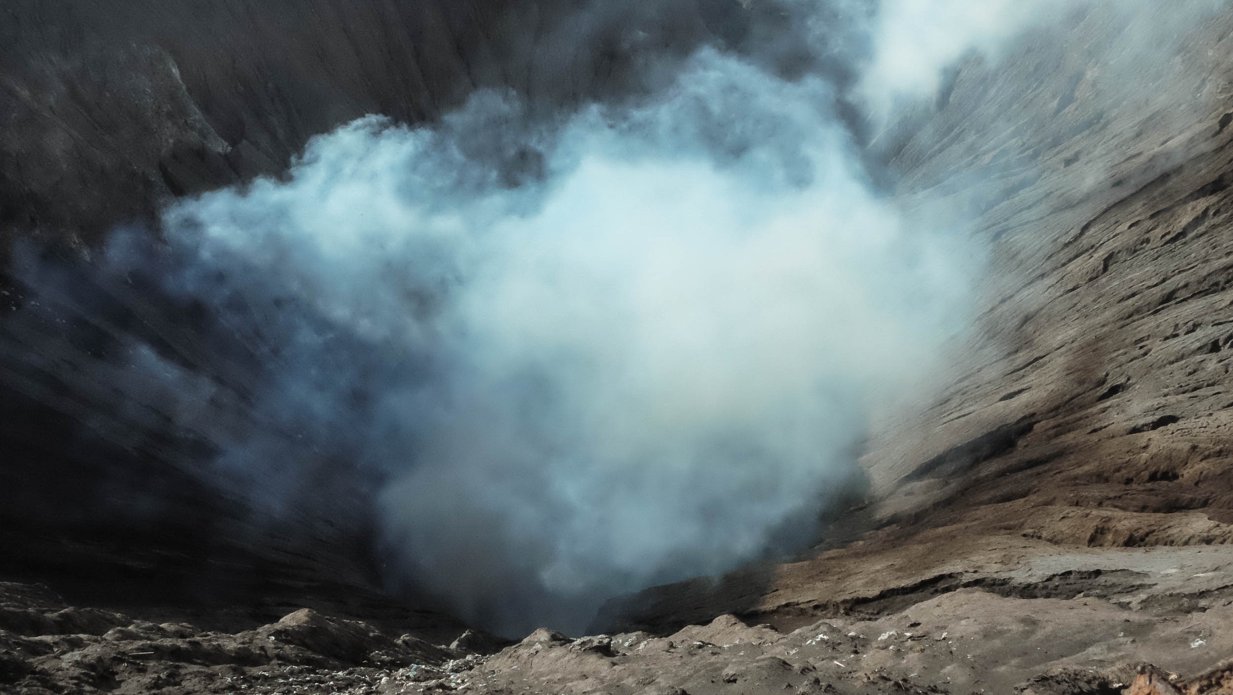 Nui lua Bromo,  Indonesia anh 27