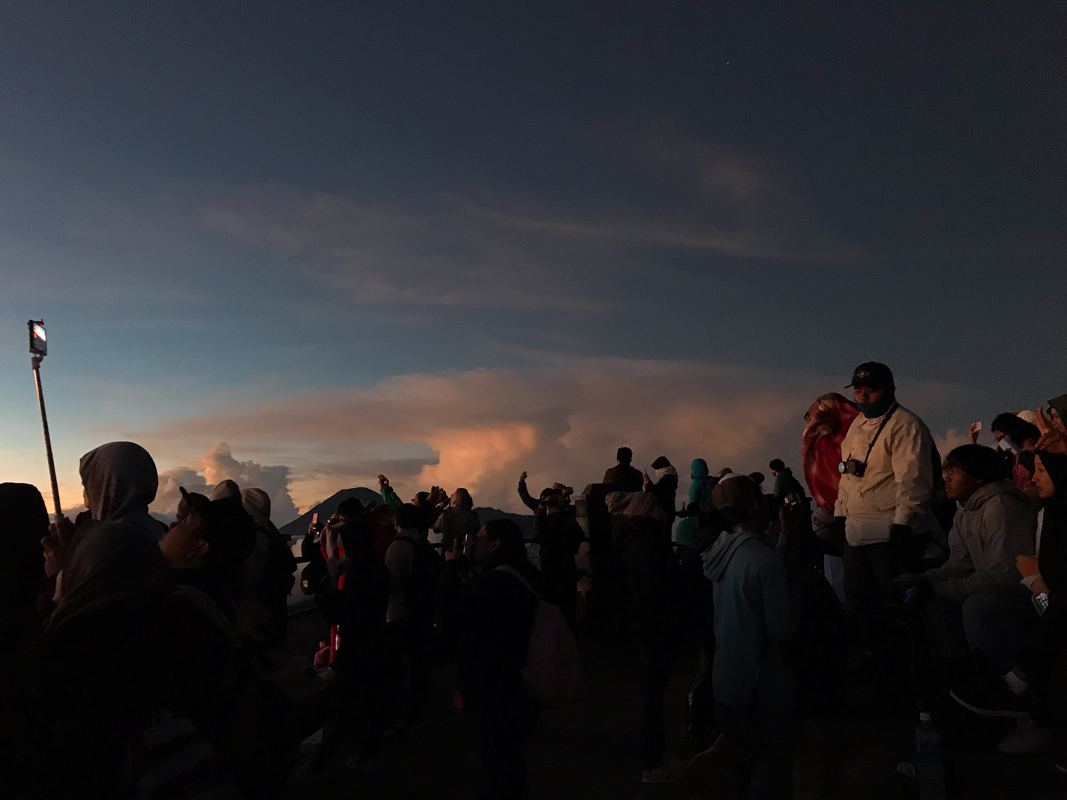 Nui lua Bromo,  Indonesia anh 47