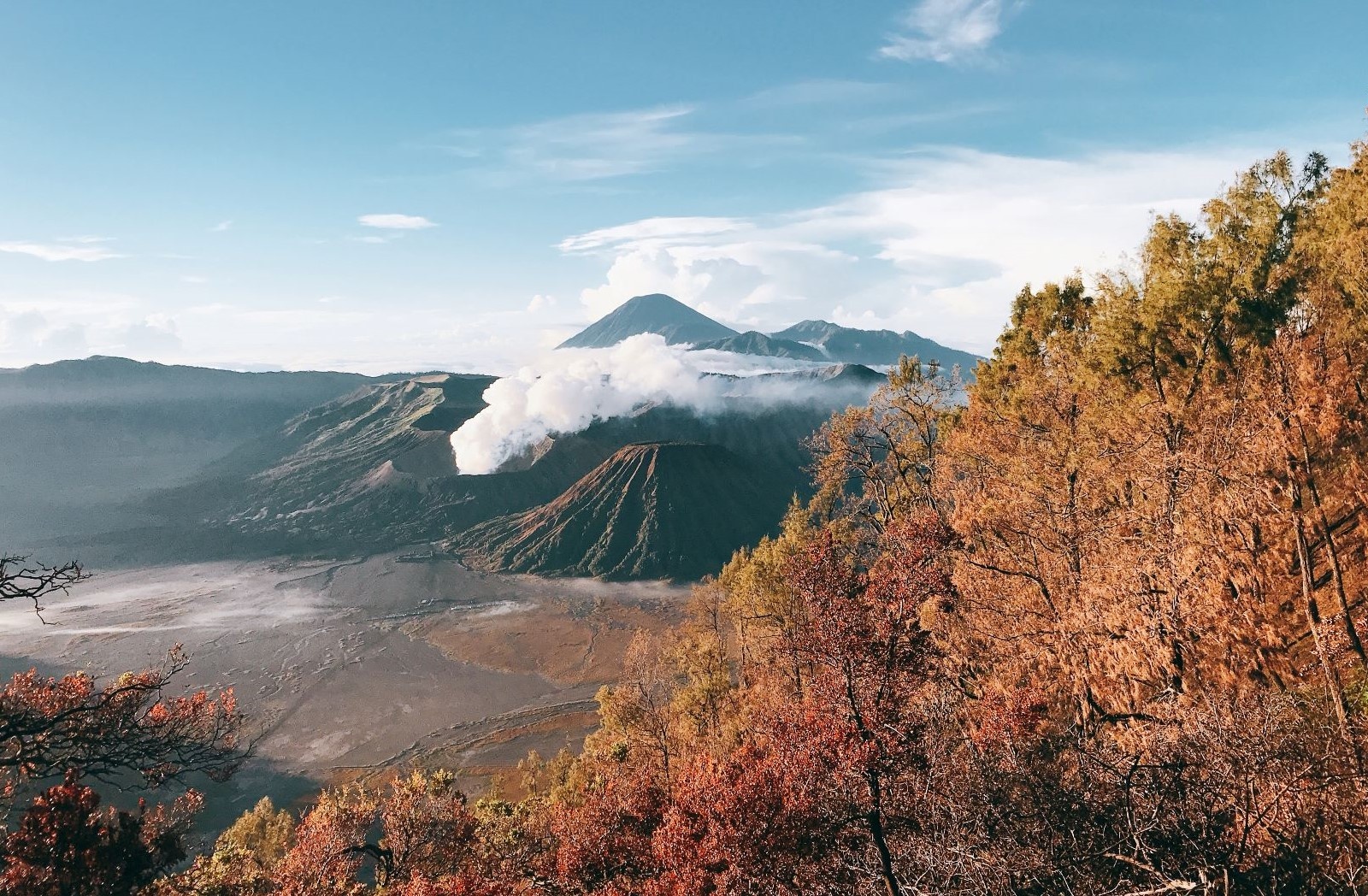 Nui lua Bromo,  Indonesia anh 53