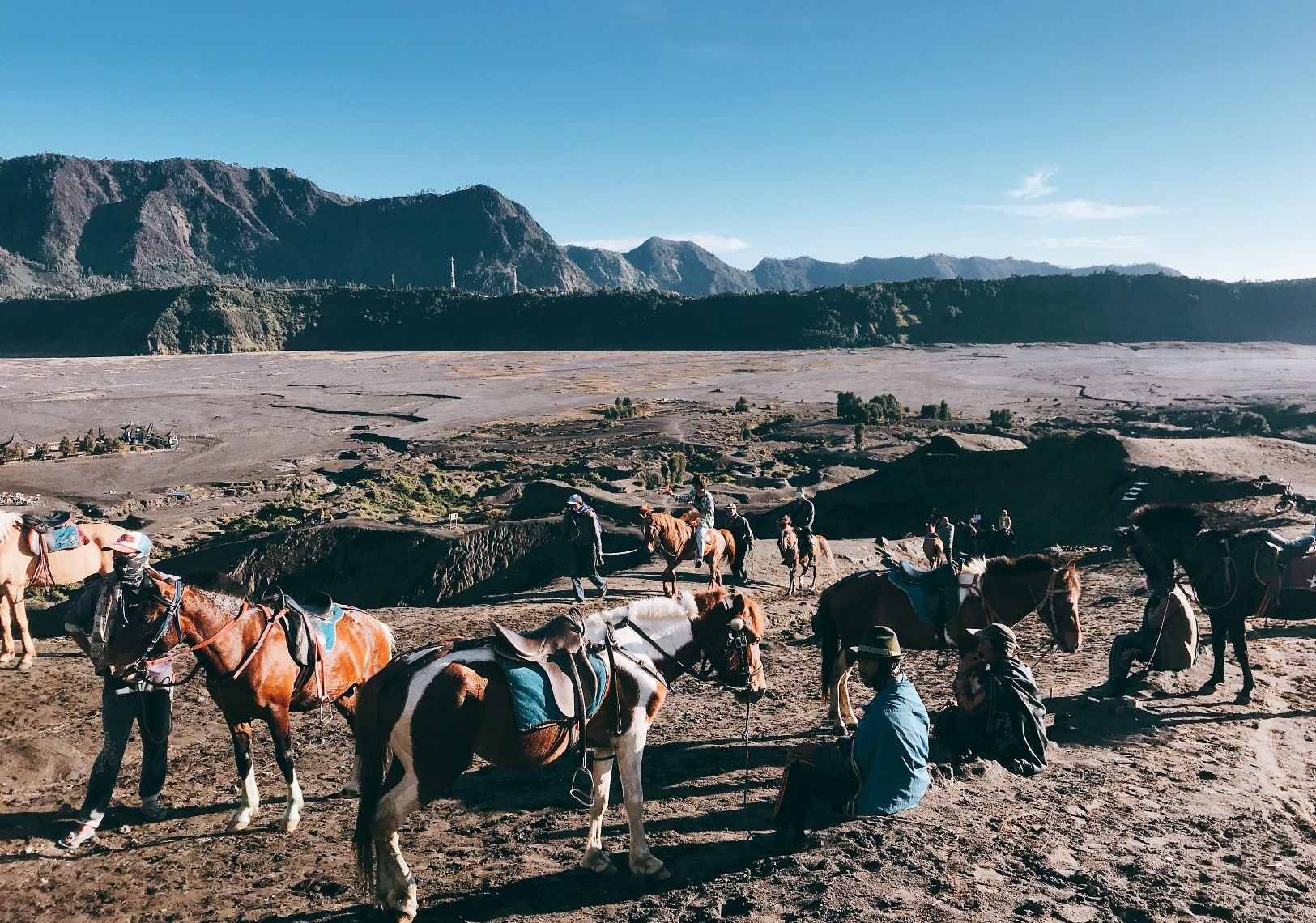 Nui lua Bromo,  Indonesia anh 12