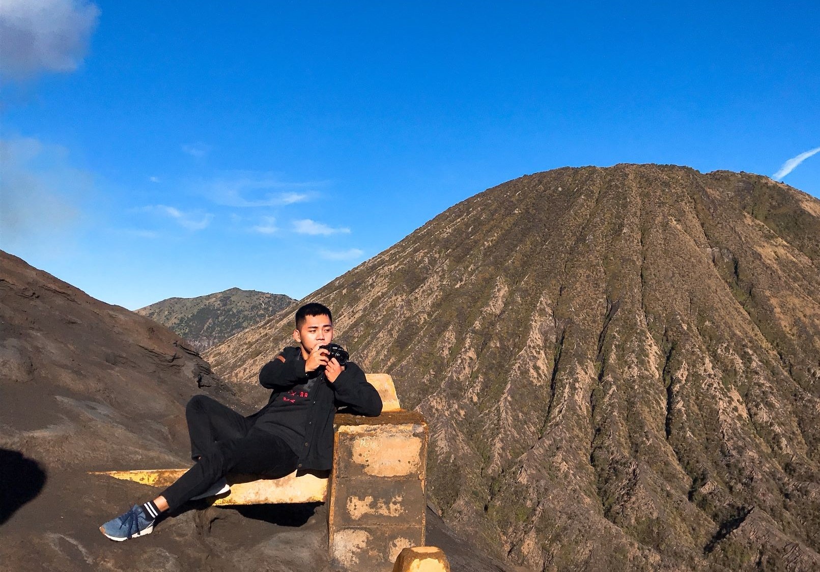 Nui lua Bromo,  Indonesia anh 15