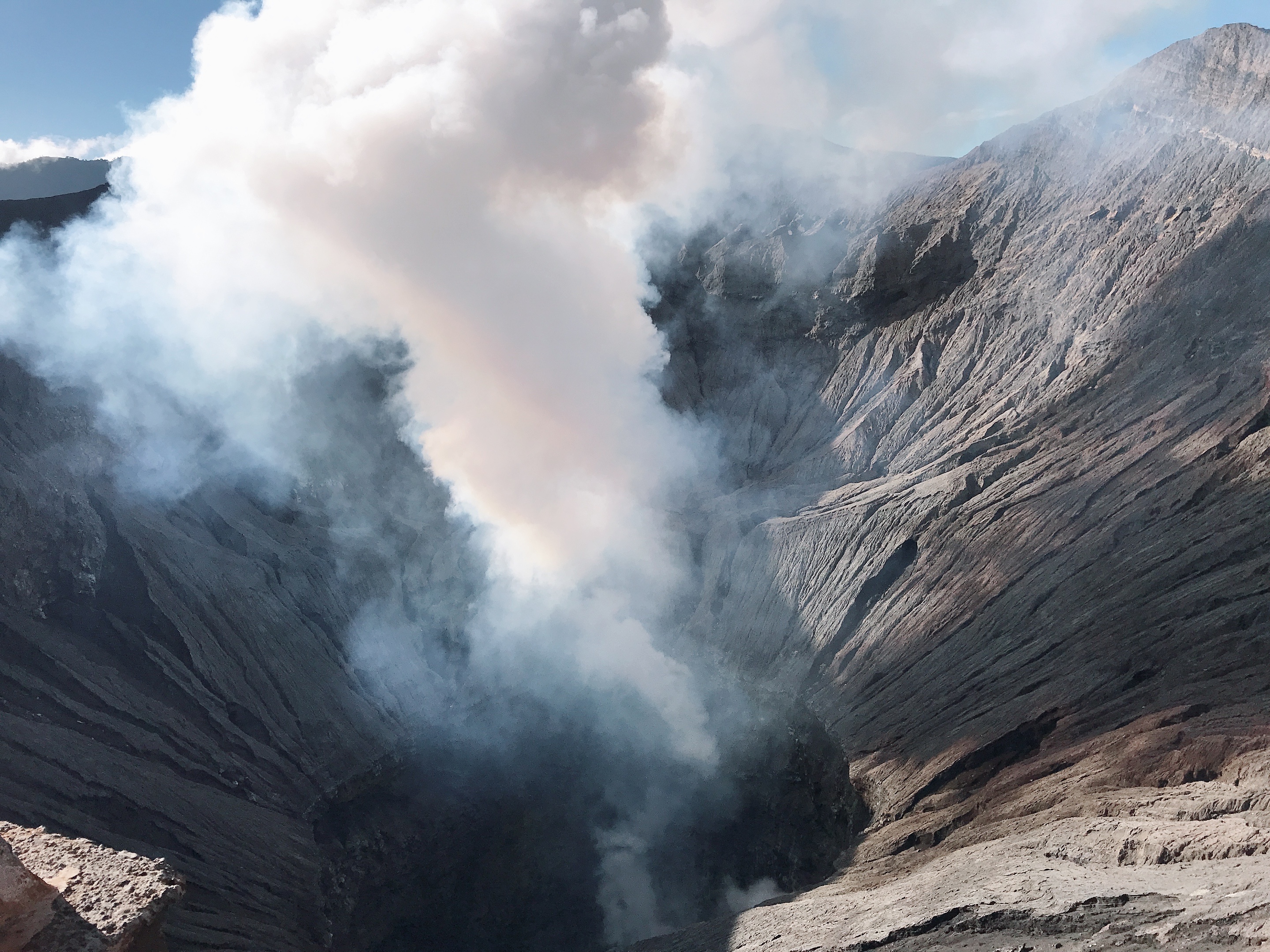 Nui lua Bromo,  Indonesia anh 37
