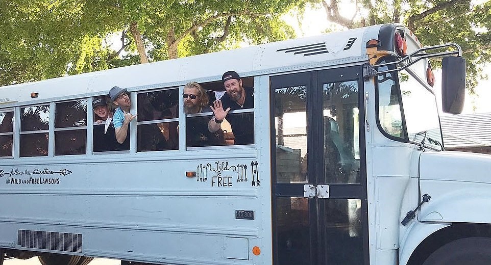 Vong quanh nuoc My bang xe bus anh 4