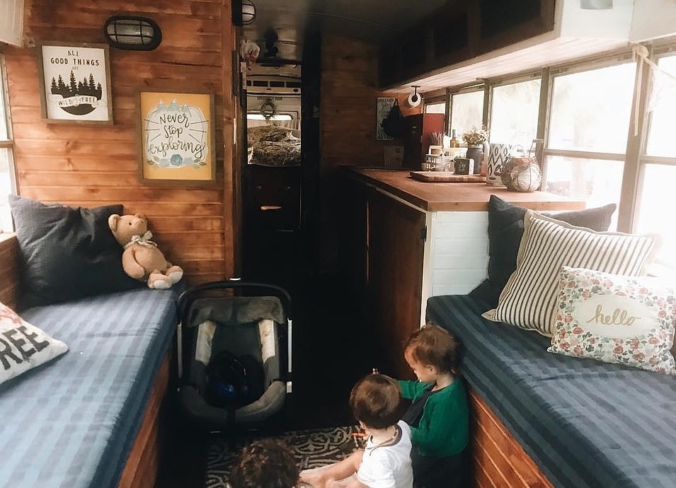 Vong quanh nuoc My bang xe bus anh 5